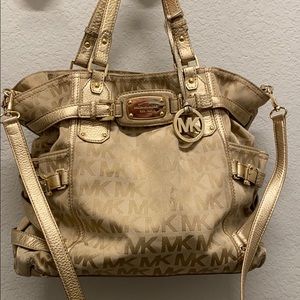 Michael Kors large cross body satchel